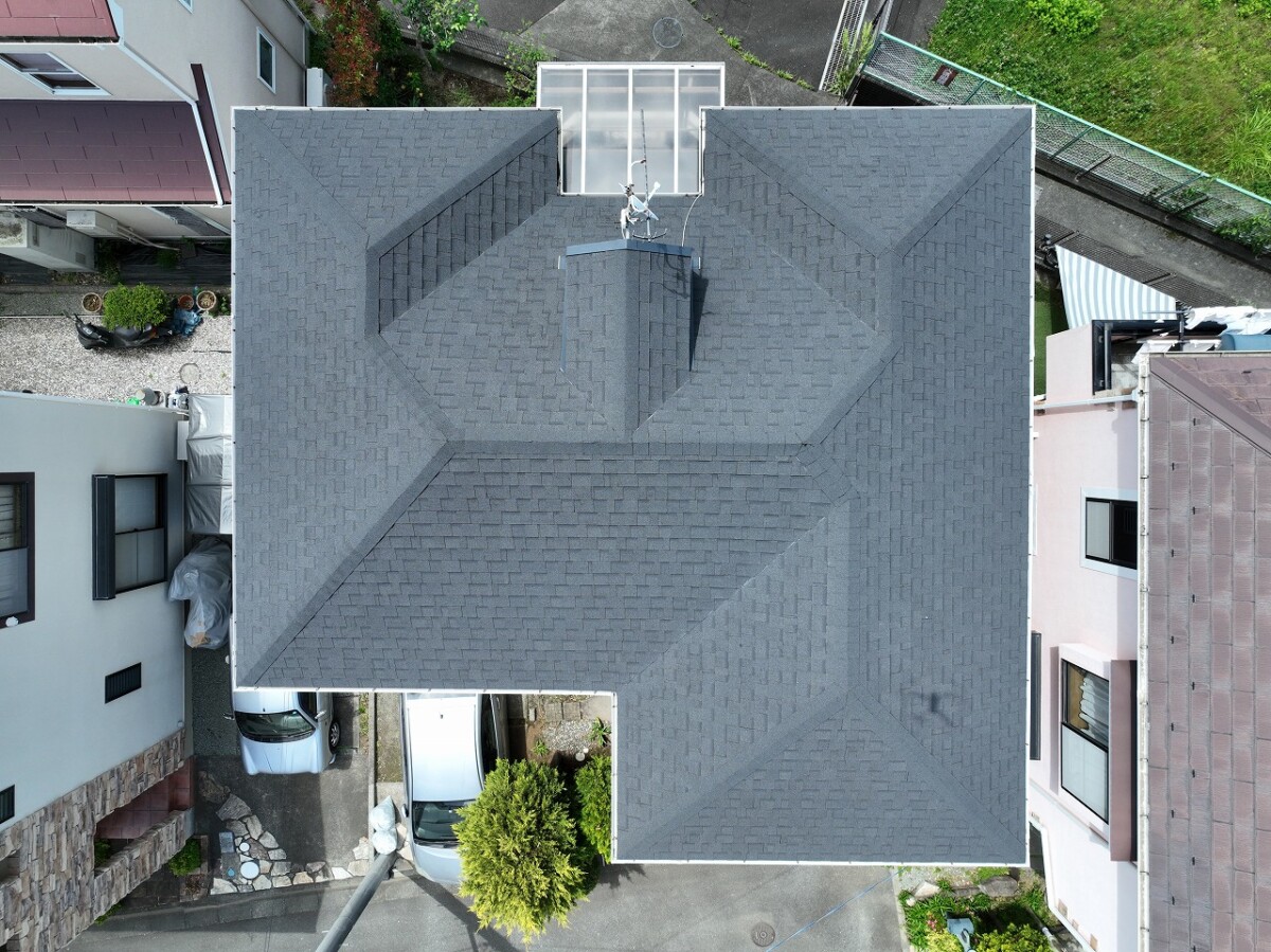 オークリッジ（シングル材）屋根カバー工法　【平塚市】